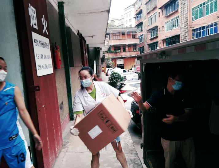 州医药公司全力做好疫情防控 应急物资储备和发放事情_黔东南州K8凯发集团集团