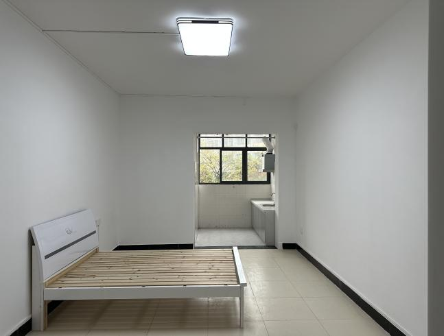 盘活闲置住房 喜迎凯里新市民_黔东南州K8凯发集团集团